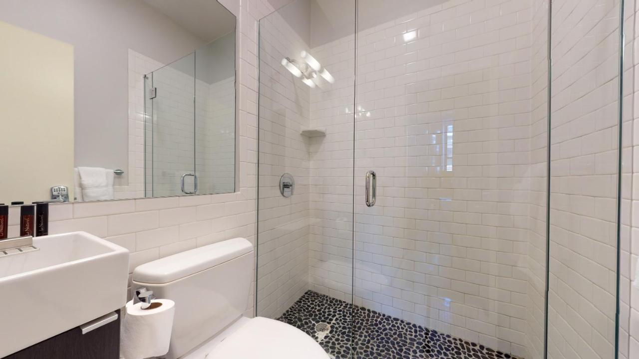 Charming Studio In Boston Brownstone, C. Ave #33 מראה חיצוני תמונה