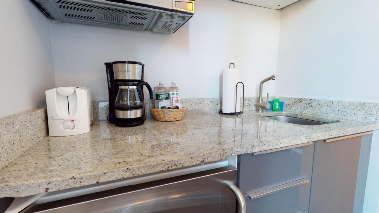 Charming Studio In Boston Brownstone, C. Ave #33 מראה חיצוני תמונה